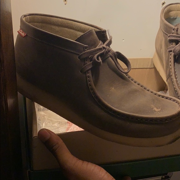 Men Clark’s size 10.5 - Picture 3 of 3